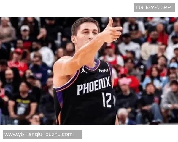 吉莱斯皮表现出色14投10中斩获25分4篮板6助攻三分球命中率高达625